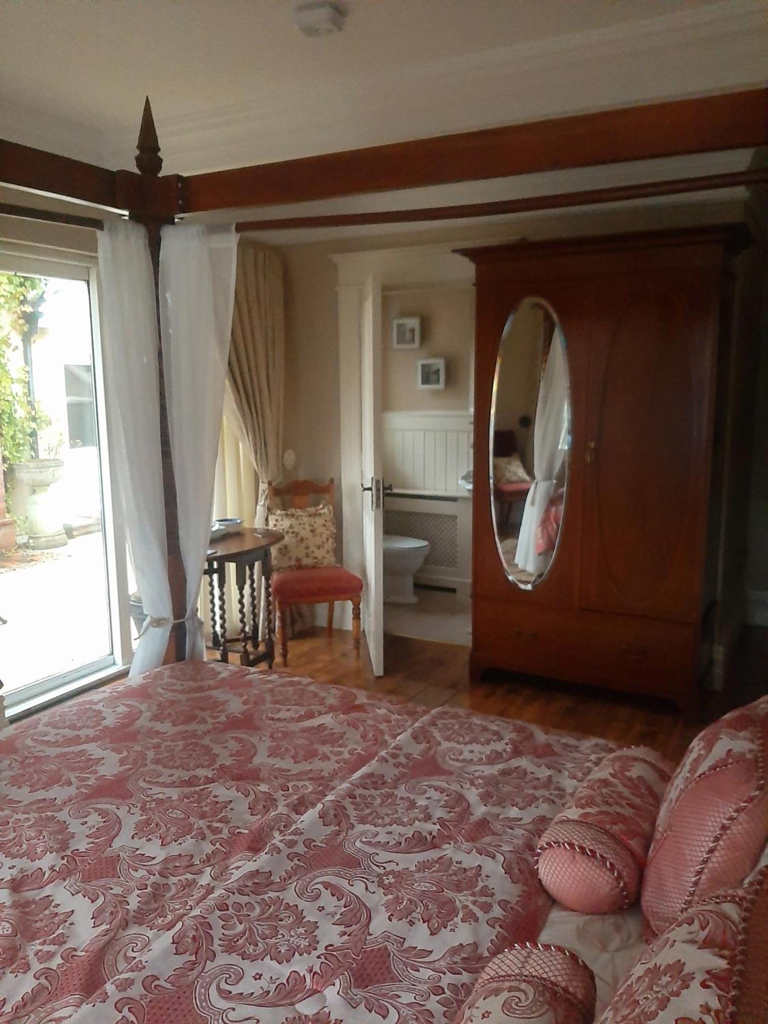 Riverside Lodge Carlingford Dış mekan fotoğraf